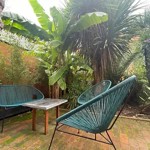 La Petite Maison Dans La Jungle Hébergement de vacances